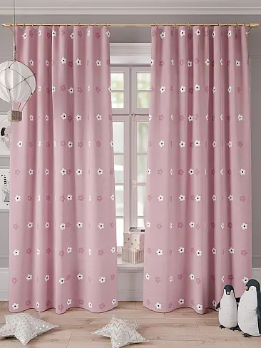 Шторы малинового цвета для детской - Страница 11 9941123 - 2